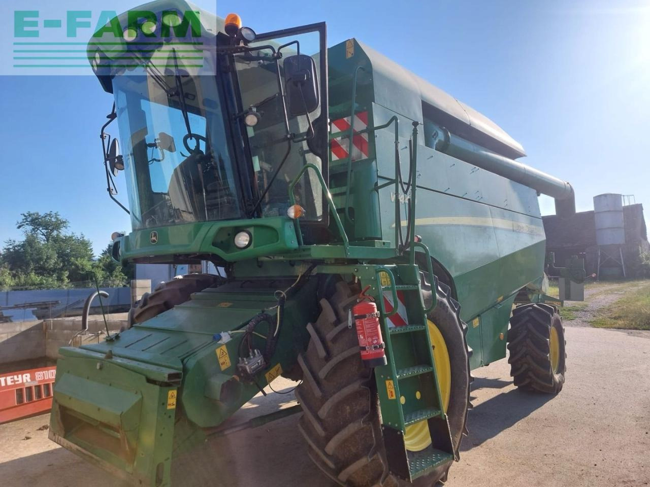 John Deere W440 - Cosechadora de granos: foto 1 John Deere W440 - Cosechadora de granos: foto 1