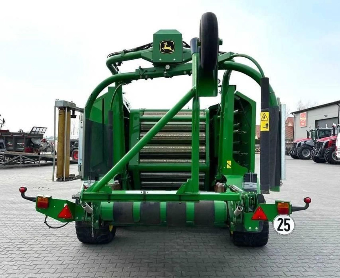 John Deere c 440 r - Empacadora de pacas cuadradas: foto 5 John Deere c 440 r - Empacadora de pacas cuadradas: foto 5