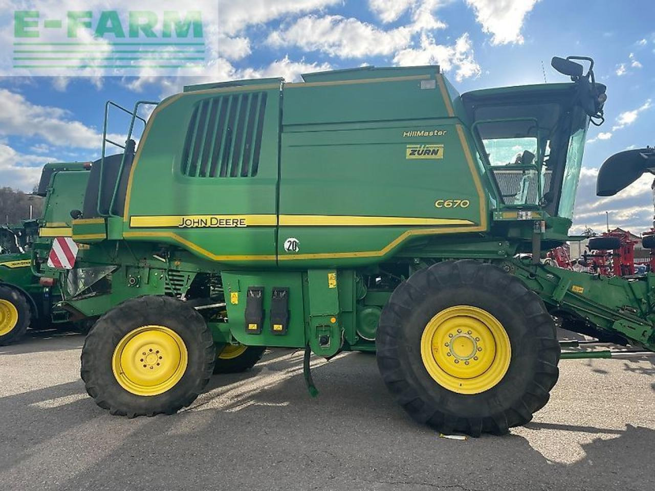 John Deere c670 cts hillmaster - Cosechadora de granos: foto 1 John Deere c670 cts hillmaster - Cosechadora de granos: foto 1