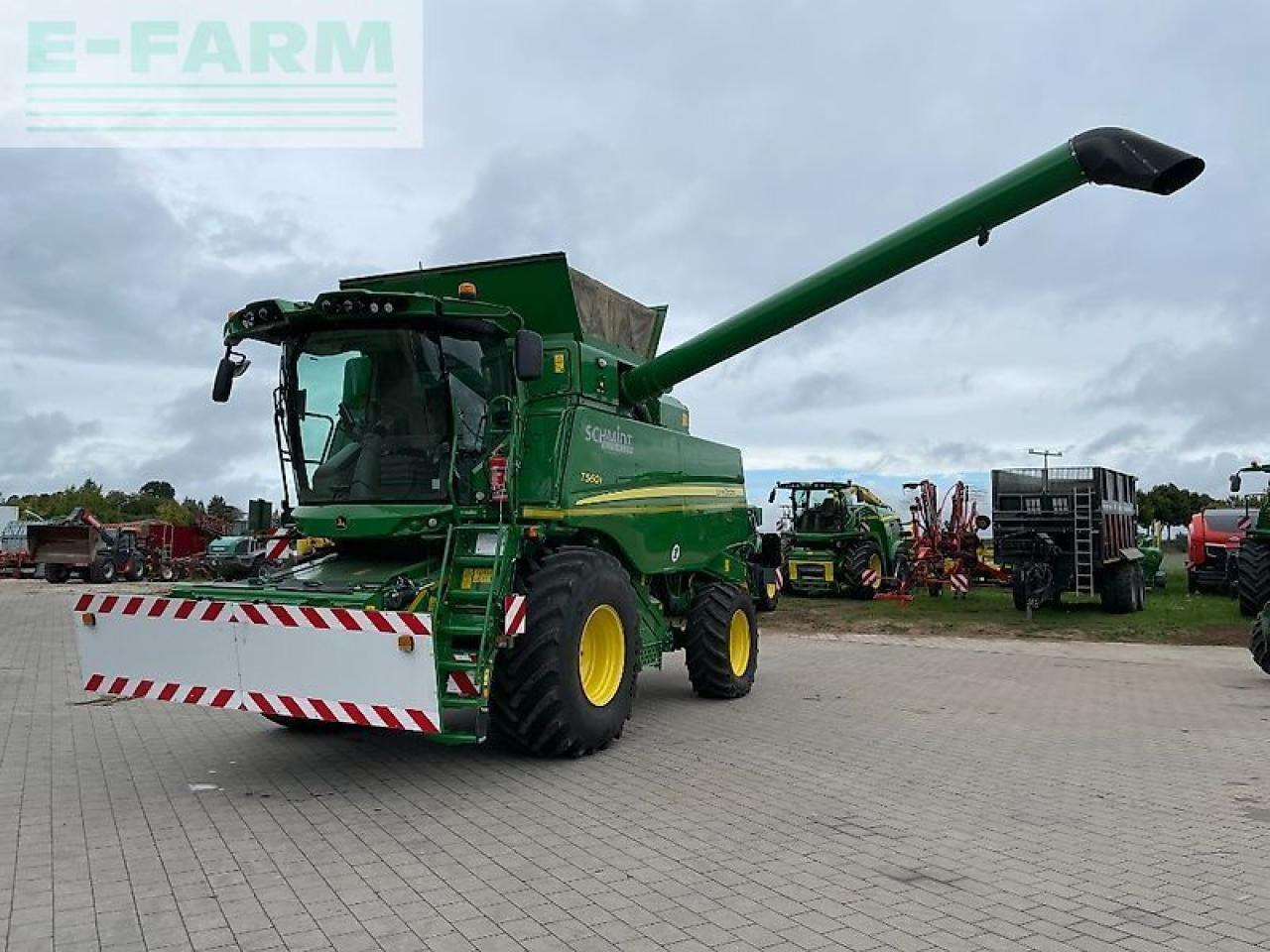 John Deere t560 - Cosechadora de granos: foto 1 John Deere t560 - Cosechadora de granos: foto 1
