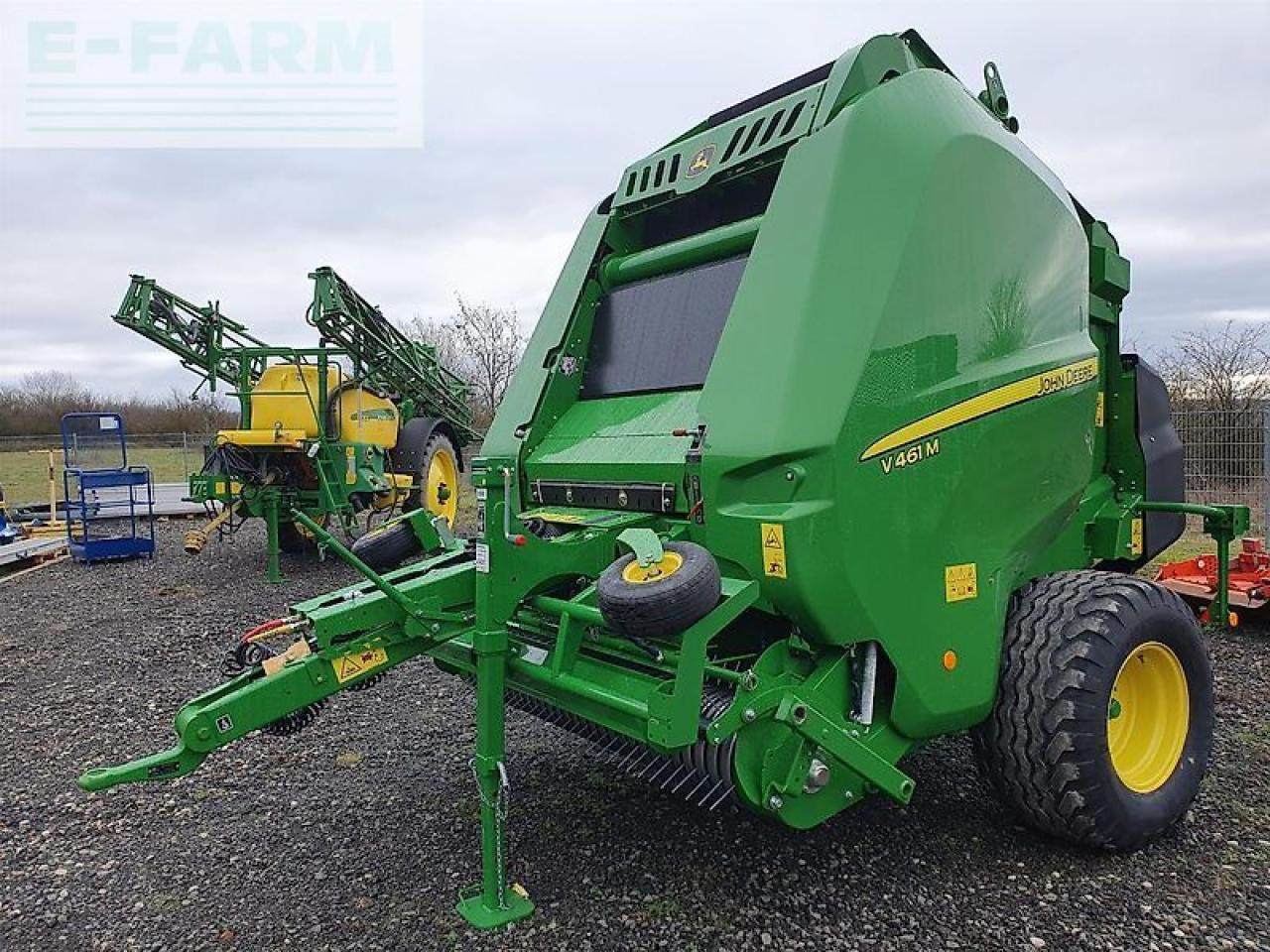John Deere v461m demo - Empacadora de pacas cuadradas: foto 1 John Deere v461m demo - Empacadora de pacas cuadradas: foto 1