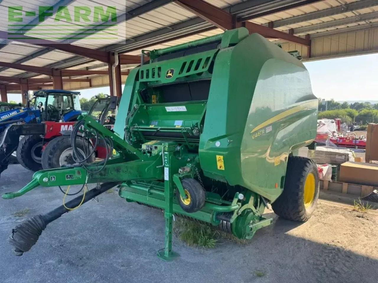 John Deere v461r - Empacadora de pacas cuadradas: foto 1 John Deere v461r - Empacadora de pacas cuadradas: foto 1