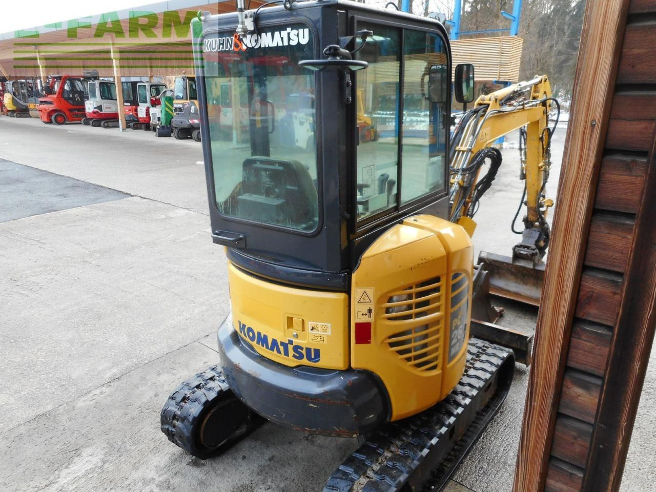 Komatsu pc 26mr-3 ( 2.710kg ) mit powertilt - Miniexcavadora: foto 4 Komatsu pc 26mr-3 ( 2.710kg ) mit powertilt - Miniexcavadora: foto 4