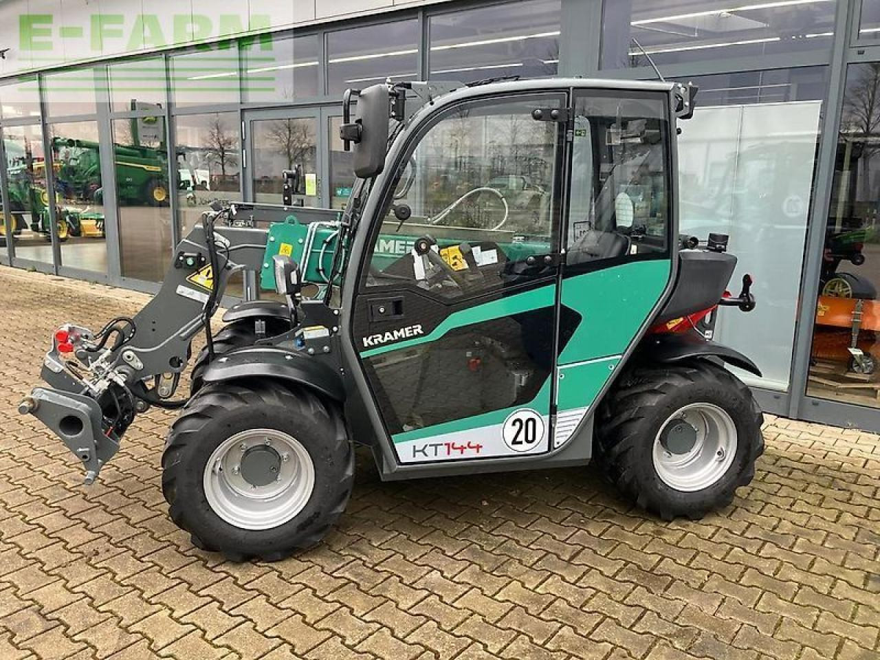 Kramer kt144 - Manipulador telescópico: foto 2 Kramer kt144 - Manipulador telescópico: foto 2