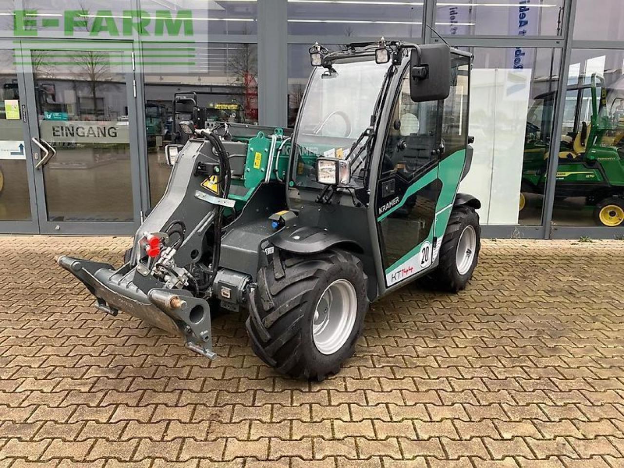 Kramer kt144 - Manipulador telescópico: foto 1 Kramer kt144 - Manipulador telescópico: foto 1