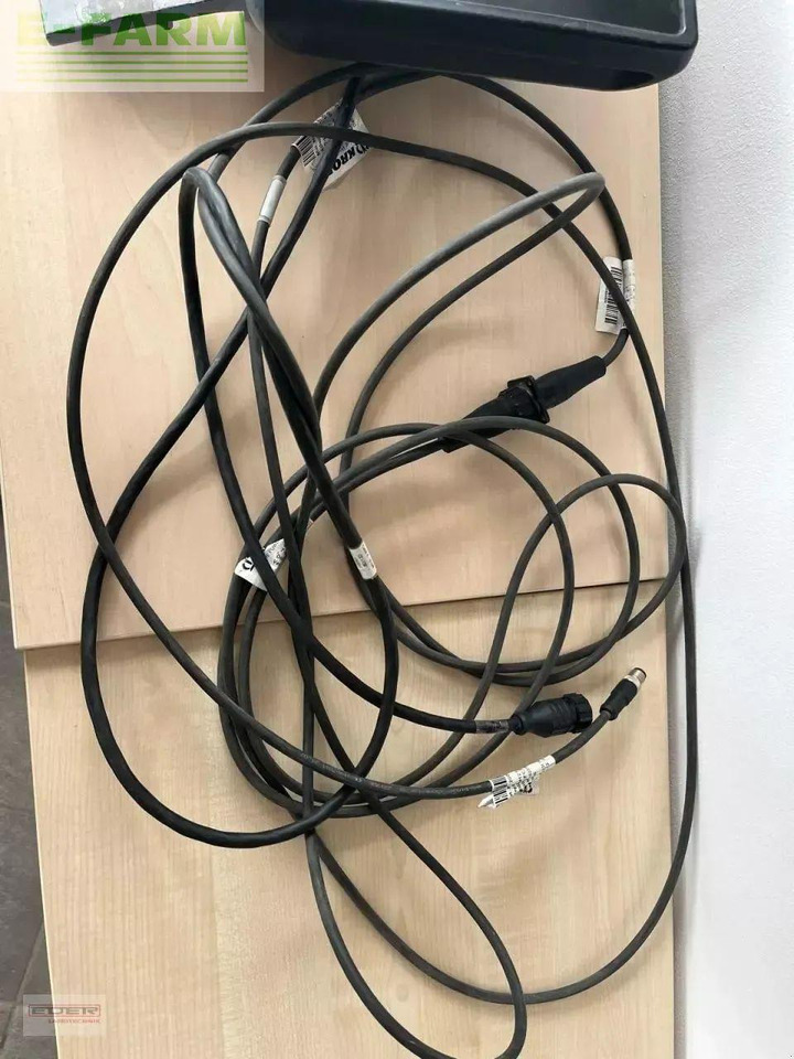 Empacadora de pacas cuadradas Krone comprima cf 155 xc + cci 1200 terminal: foto 14 Empacadora de pacas cuadradas Krone comprima cf 155 xc + cci 1200 terminal: foto 14