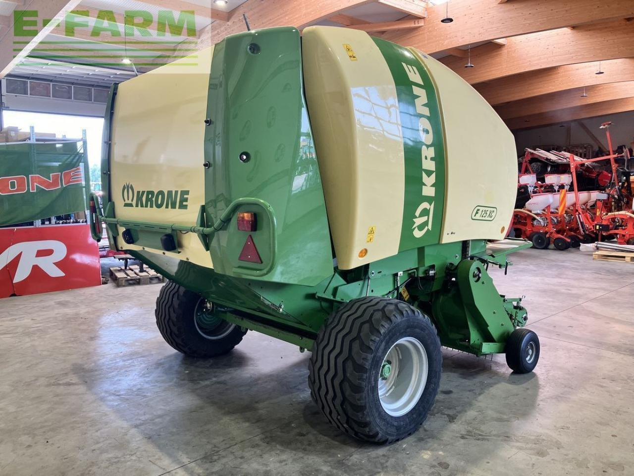 Krone comprima f 125 xc - Empacadora de pacas cuadradas: foto 3 Krone comprima f 125 xc - Empacadora de pacas cuadradas: foto 3
