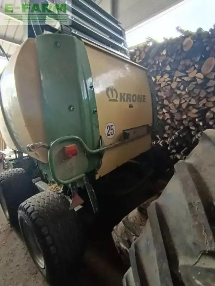 Krone comprima f155 - Empacadora de pacas cuadradas: foto 4 Krone comprima f155 - Empacadora de pacas cuadradas: foto 4