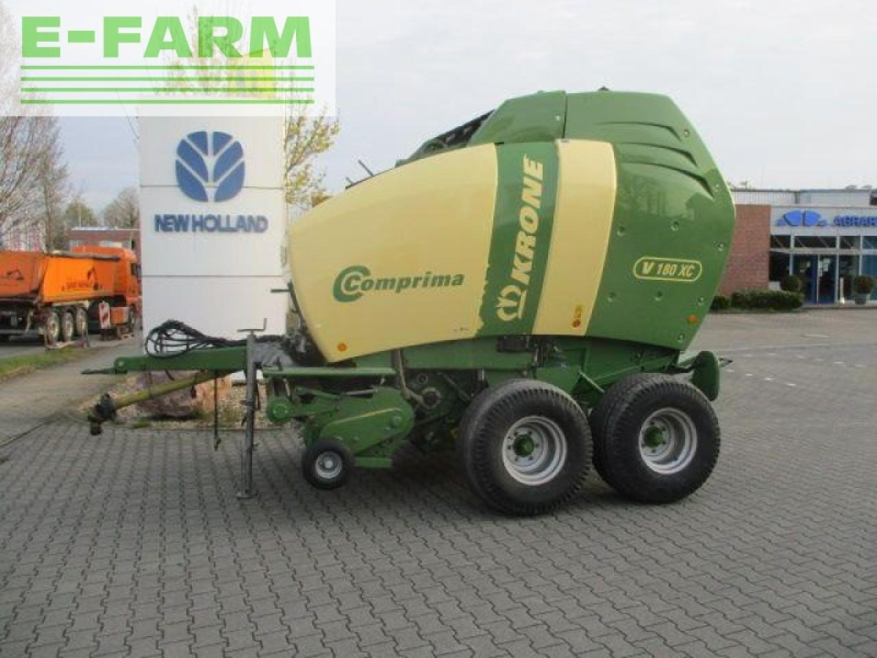 Krone v180 xc - Empacadora de pacas cuadradas: foto 1 Krone v180 xc - Empacadora de pacas cuadradas: foto 1