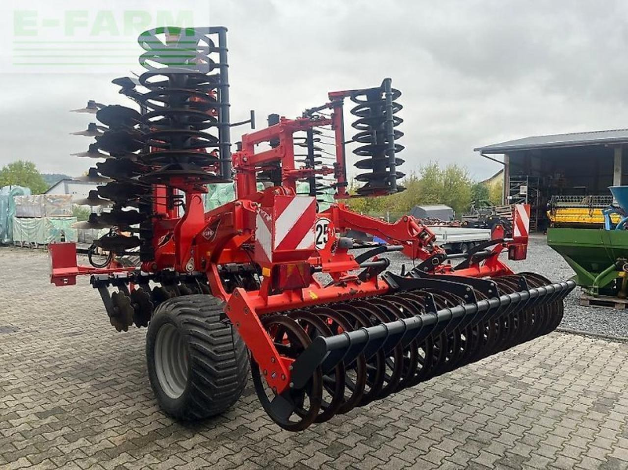 Kuhn optimer 5003 + - Rastras: foto 4 Kuhn optimer 5003 + - Rastras: foto 4