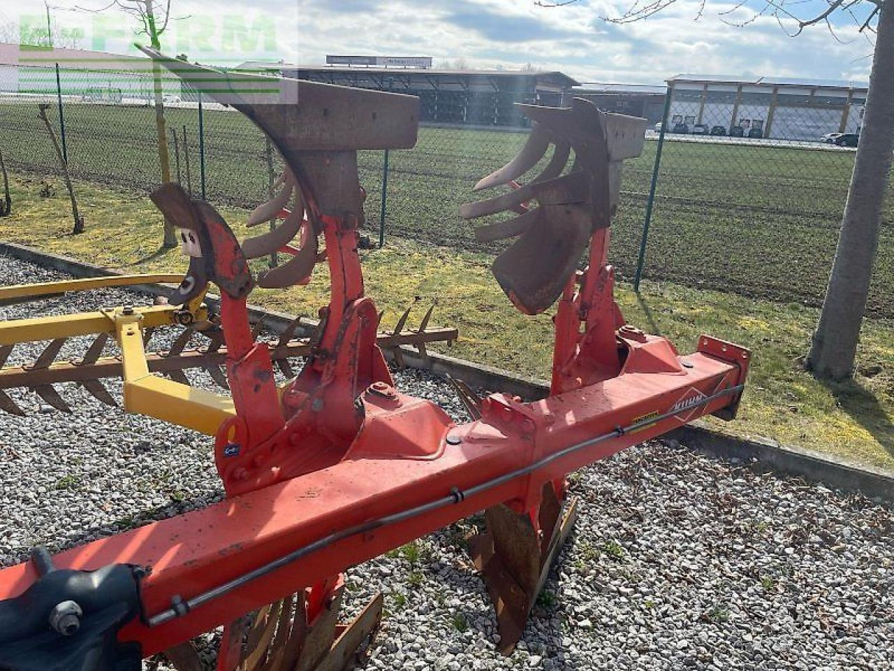 Kuhn vari-master 153 mit schollencracker - Arado: foto 4 Kuhn vari-master 153 mit schollencracker - Arado: foto 4