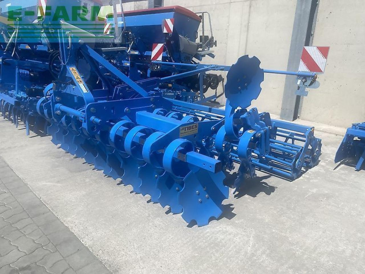 Lemken heliodor 9/300 - Rastras: foto 1 Lemken heliodor 9/300 - Rastras: foto 1