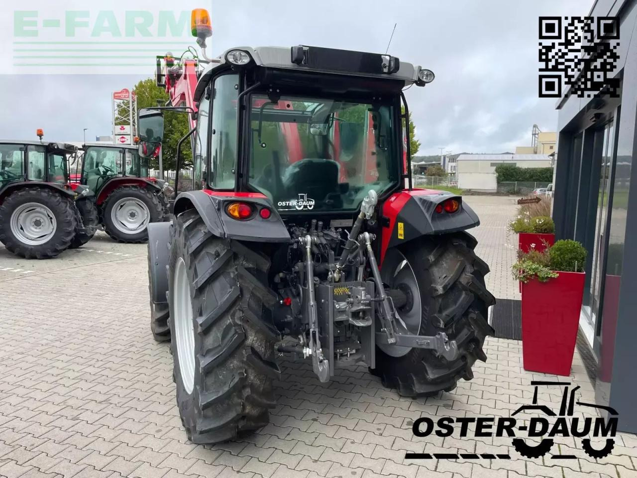 Massey Ferguson 4709 m 12x12 - Tractor: foto 5 Massey Ferguson 4709 m 12x12 - Tractor: foto 5