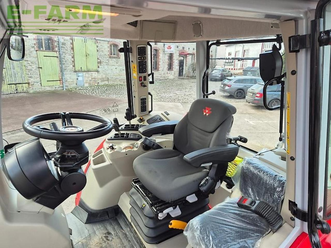 Tractor Massey Ferguson 5s.125 dyna-4 ess: foto 10