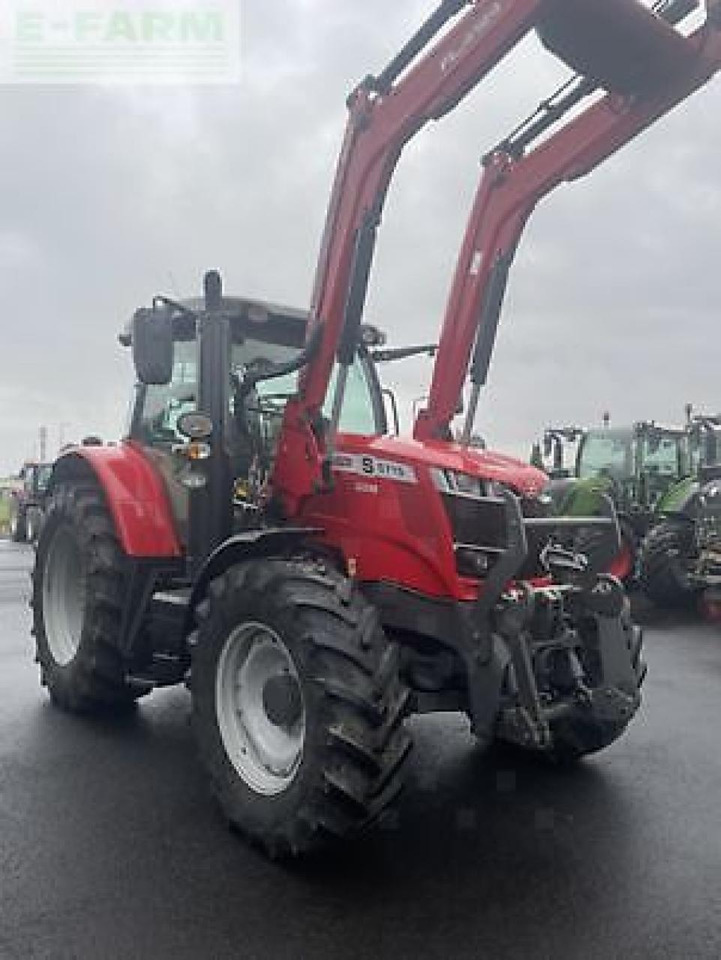 Massey Ferguson 6715s - Tractor: foto 1 Massey Ferguson 6715s - Tractor: foto 1