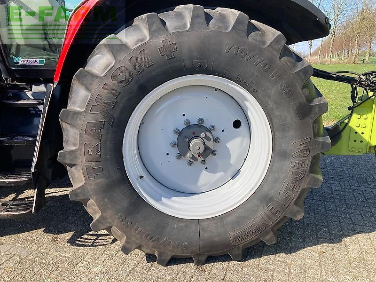Massey Ferguson 7624 - Tractor: foto 4 Massey Ferguson 7624 - Tractor: foto 4