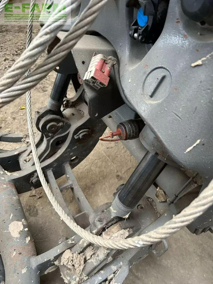 Tractor Massey Ferguson 8650 dyna vt: foto 10 Tractor Massey Ferguson 8650 dyna vt: foto 10