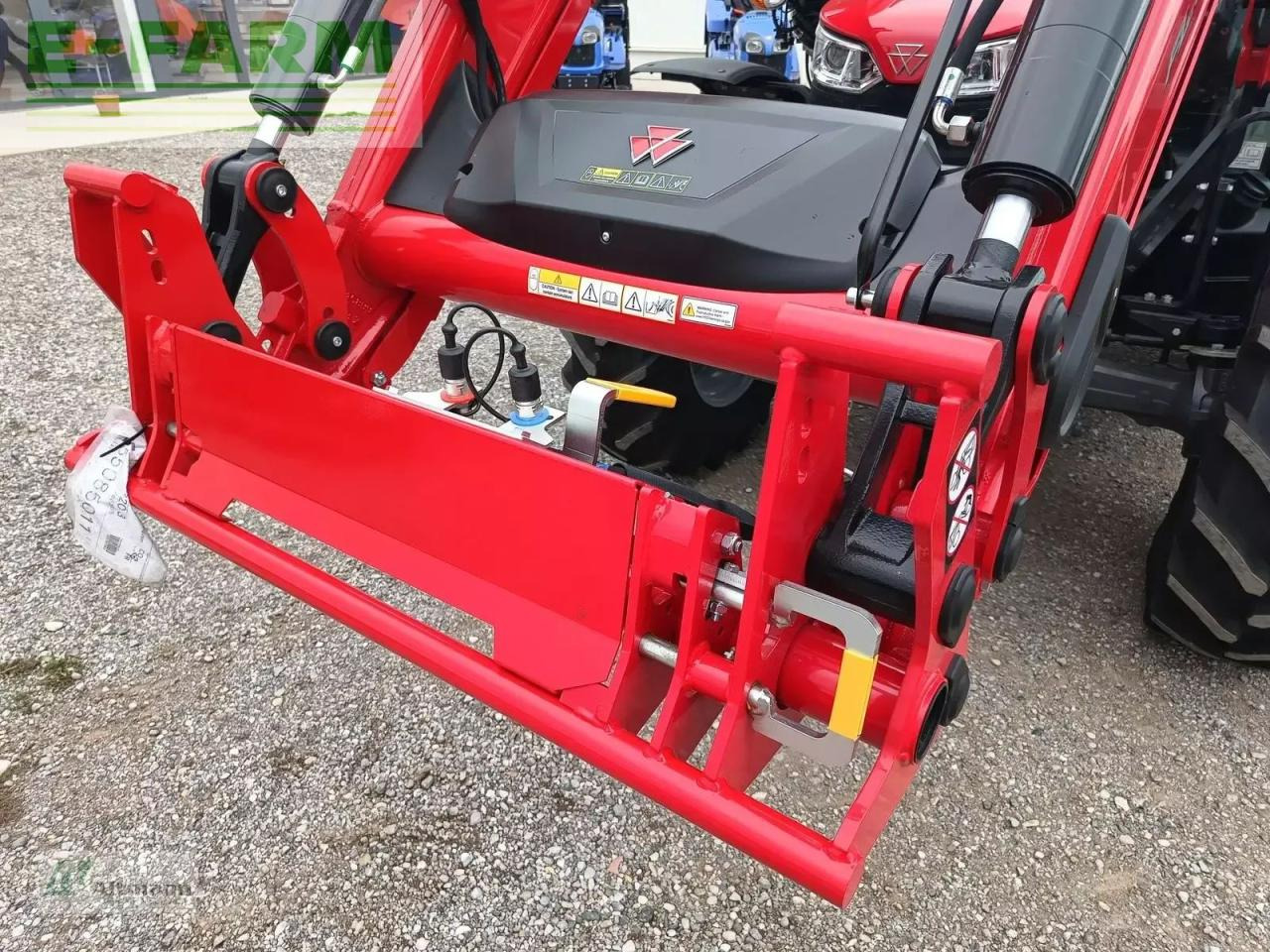 Massey Ferguson mf 4708 m kabine - Tractor: foto 5 Massey Ferguson mf 4708 m kabine - Tractor: foto 5