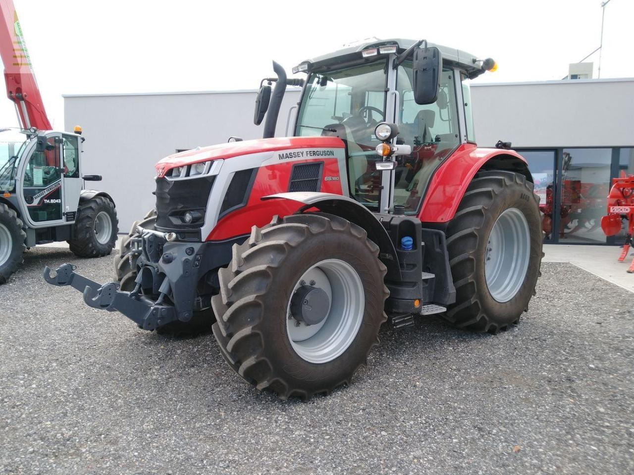Massey Ferguson mf 6s.180 dyna-vt exclusive Exclusive - Tractor: foto 1 Massey Ferguson mf 6s.180 dyna-vt exclusive Exclusive - Tractor: foto 1