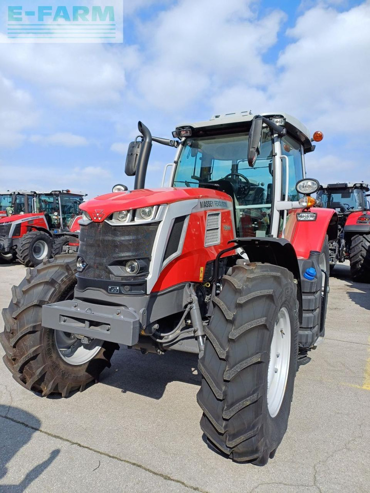 Massey Ferguson mf 7s.155 - Tractor: foto 1 Massey Ferguson mf 7s.155 - Tractor: foto 1