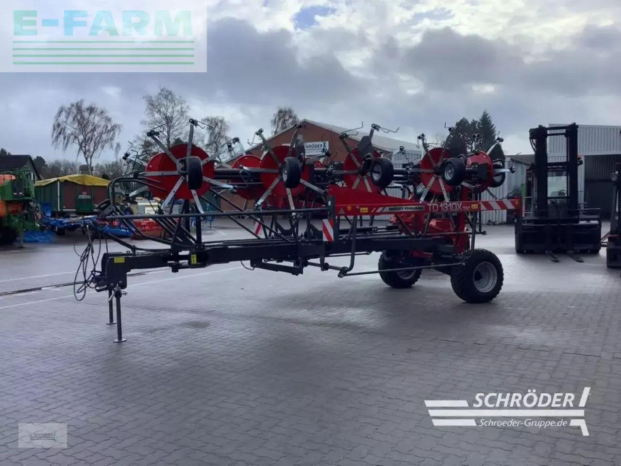 Massey Ferguson td 1310x trc (lotus 1250 t) - Henificadora: foto 3 Massey Ferguson td 1310x trc (lotus 1250 t) - Henificadora: foto 3