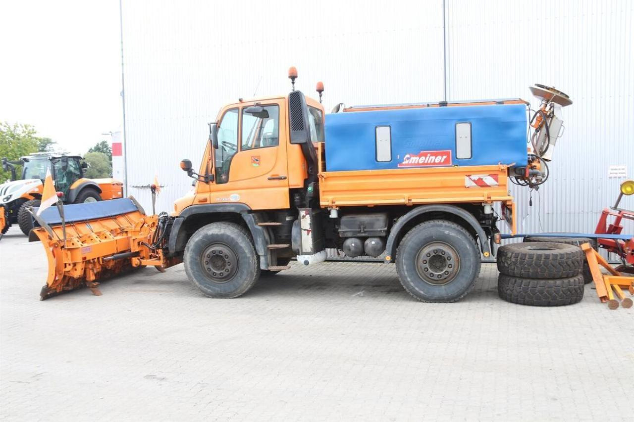 Mercedes-Benz unimog u 400 - Tractor: foto 4 Mercedes-Benz unimog u 400 - Tractor: foto 4
