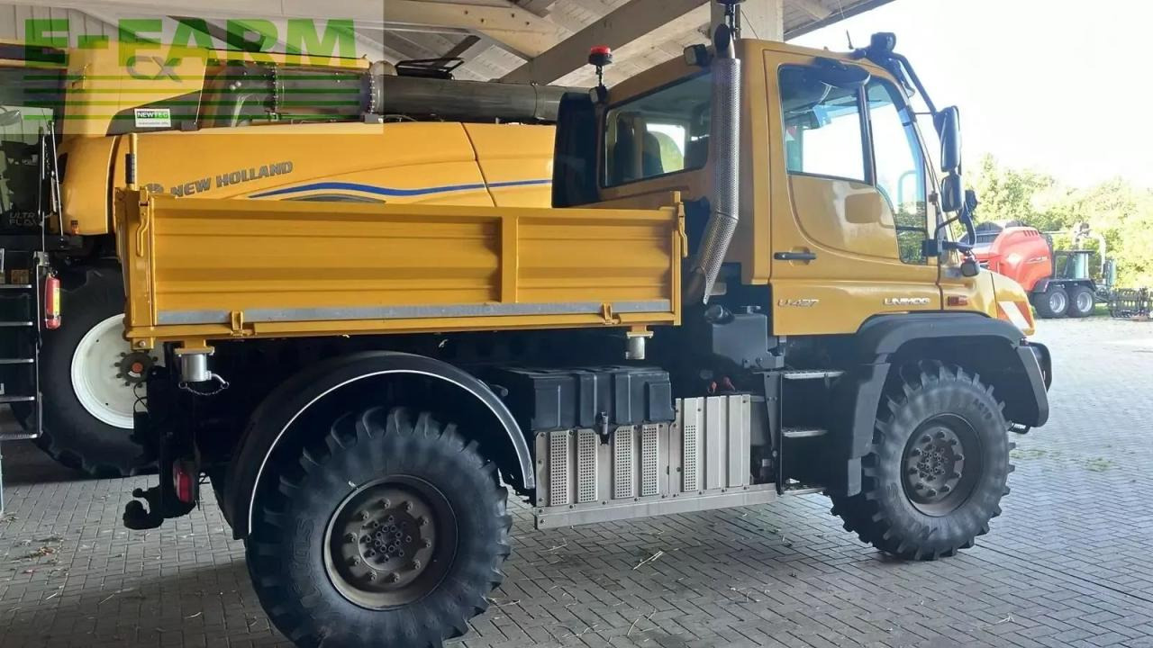 Mercedes-Benz unimog u427 - Tractor: foto 2 Mercedes-Benz unimog u427 - Tractor: foto 2