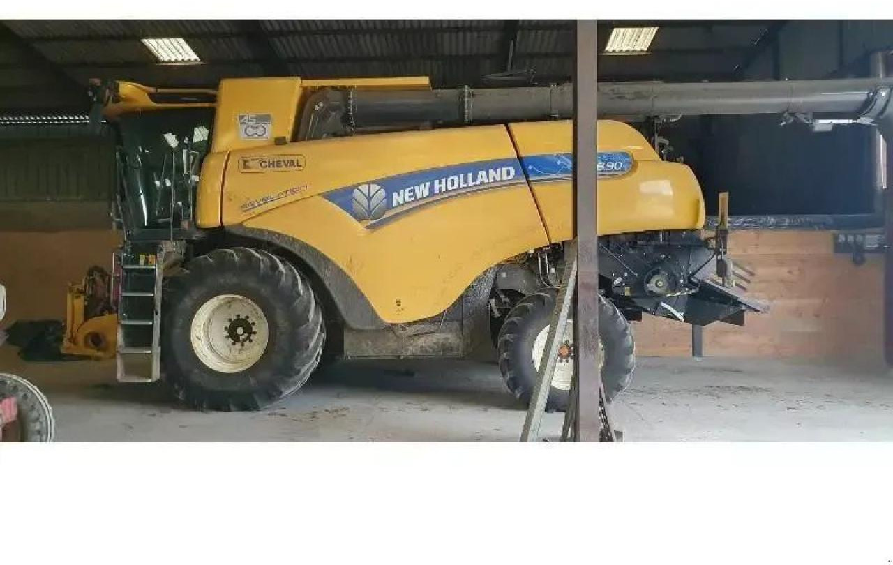 New Holland cr 8.90 - Cosechadora de granos: foto 1 New Holland cr 8.90 - Cosechadora de granos: foto 1