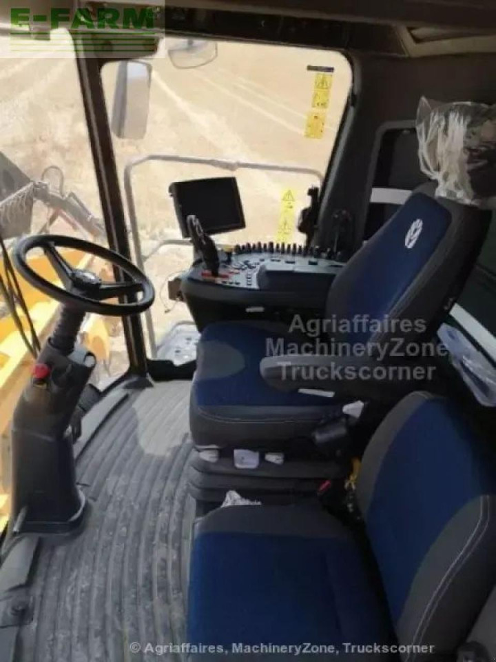 New Holland cr 8.90 - Cosechadora de granos: foto 4 New Holland cr 8.90 - Cosechadora de granos: foto 4