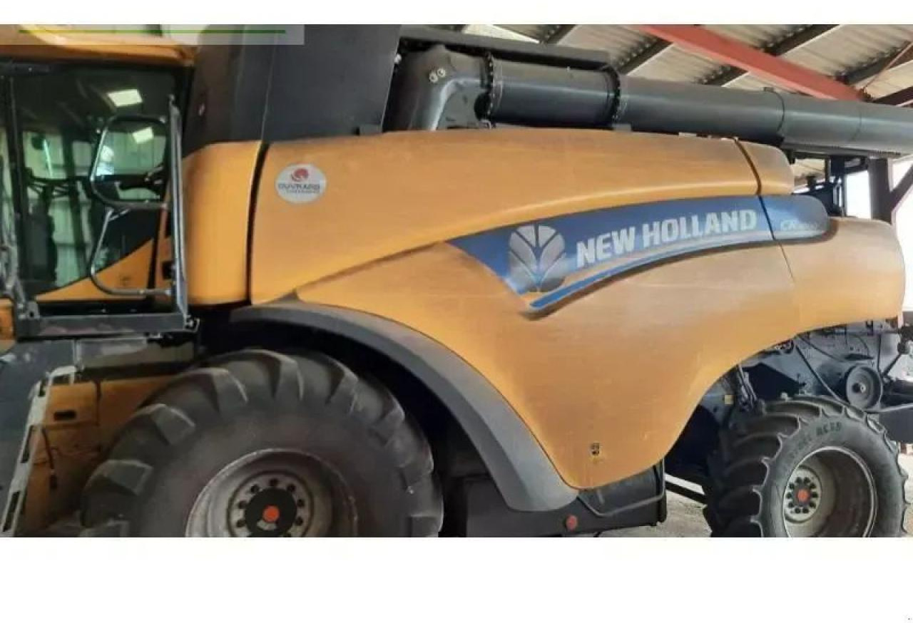 New Holland cr8080 - Cosechadora de granos: foto 1 New Holland cr8080 - Cosechadora de granos: foto 1