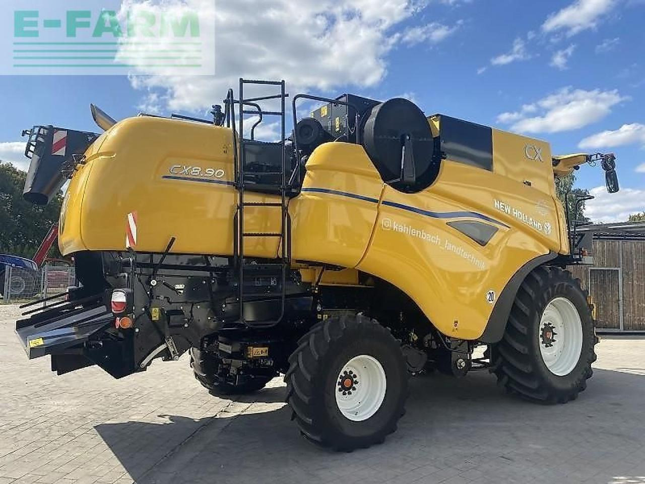 New Holland cx 8.90 - Cosechadora de granos: foto 4 New Holland cx 8.90 - Cosechadora de granos: foto 4
