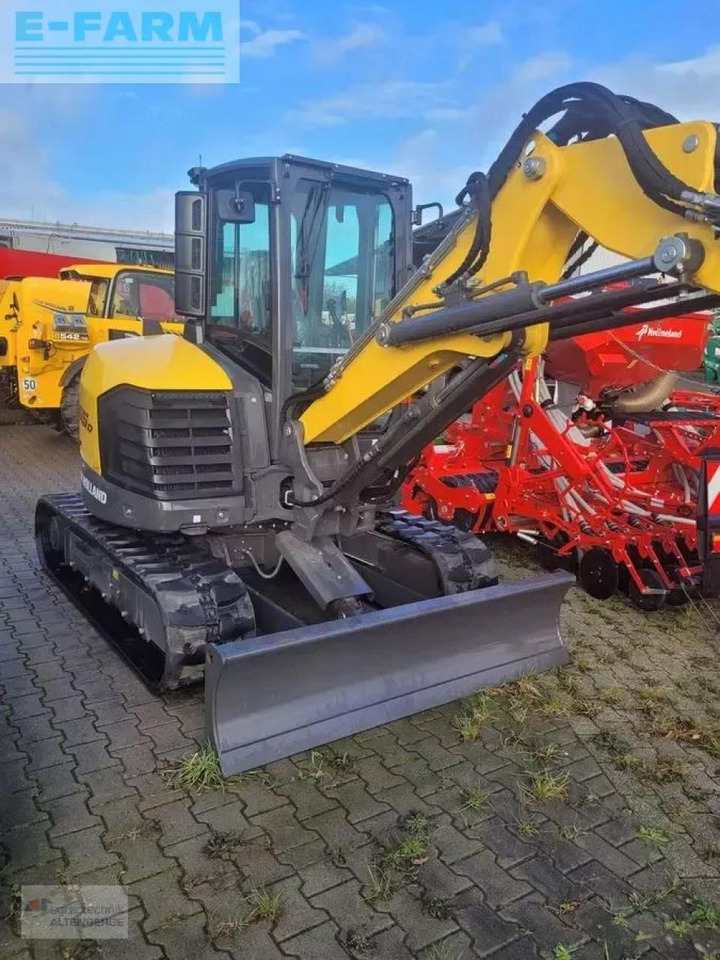 New Holland e55d - Miniexcavadora: foto 1 New Holland e55d - Miniexcavadora: foto 1