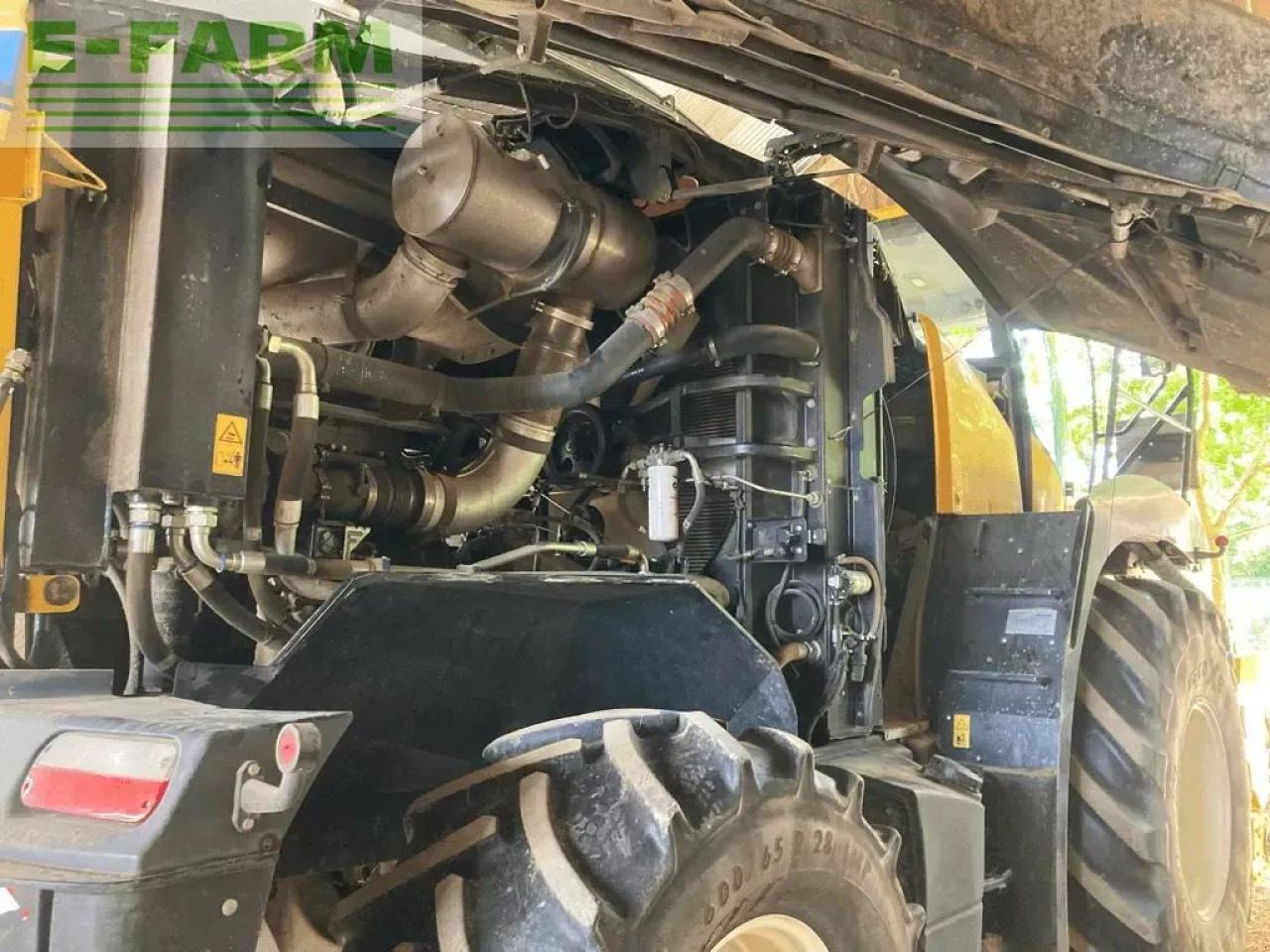 New Holland fr 480 - Cosechadora de forraje: foto 4 New Holland fr 480 - Cosechadora de forraje: foto 4