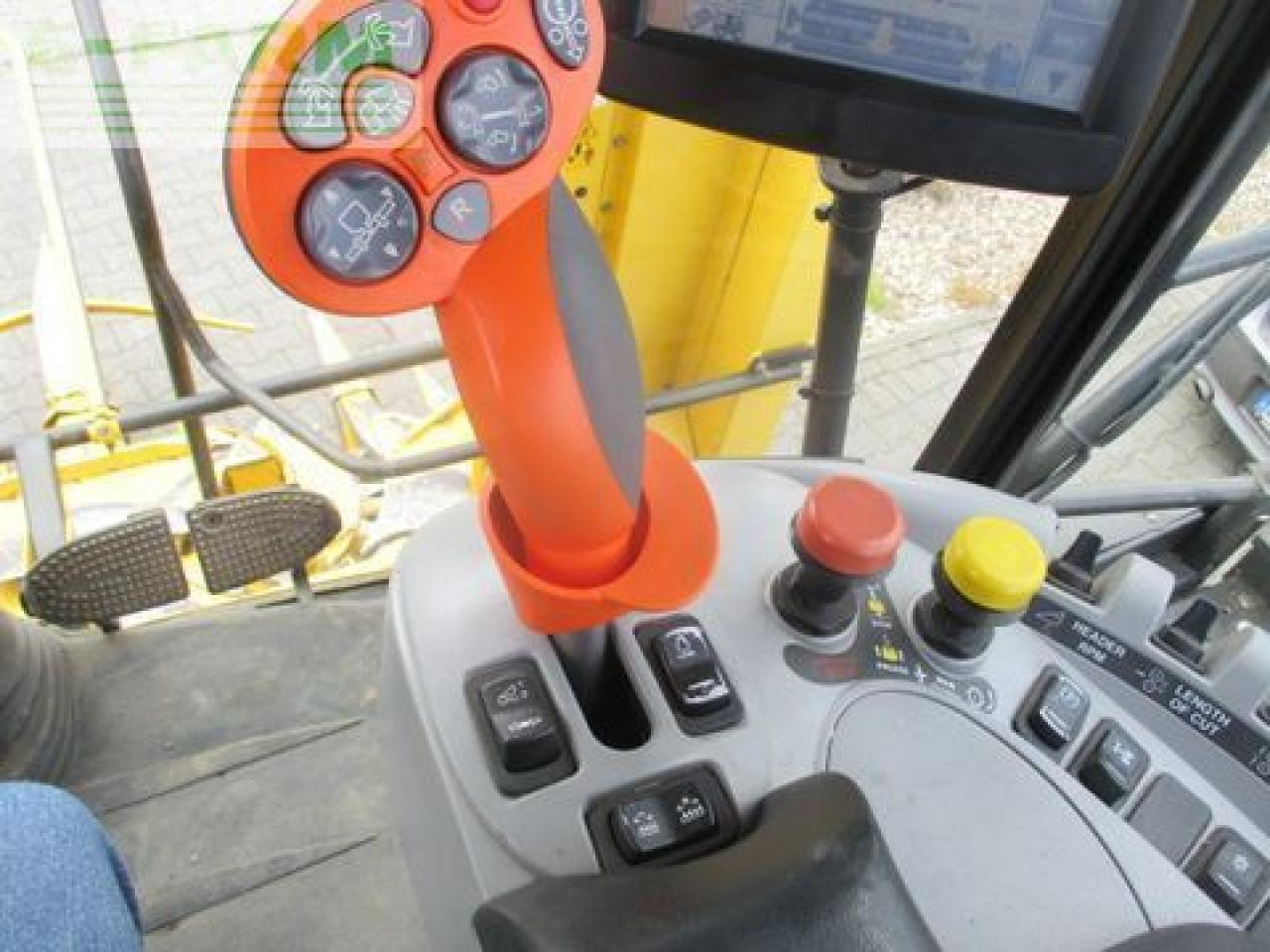 Cosechadora de forraje New Holland fr 9050 / fr9050: foto 10 Cosechadora de forraje New Holland fr 9050 / fr9050: foto 10