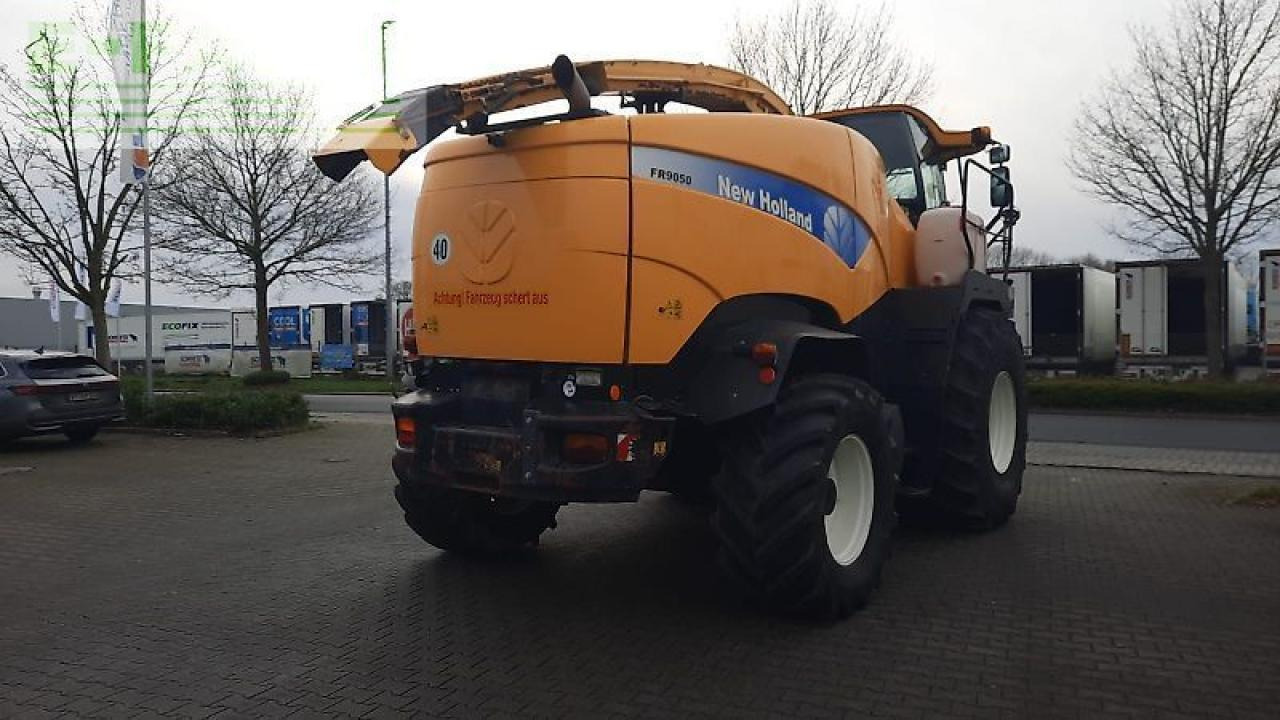 New Holland fr9060 / fr 9060 - Cosechadora de forraje: foto 5 New Holland fr9060 / fr 9060 - Cosechadora de forraje: foto 5