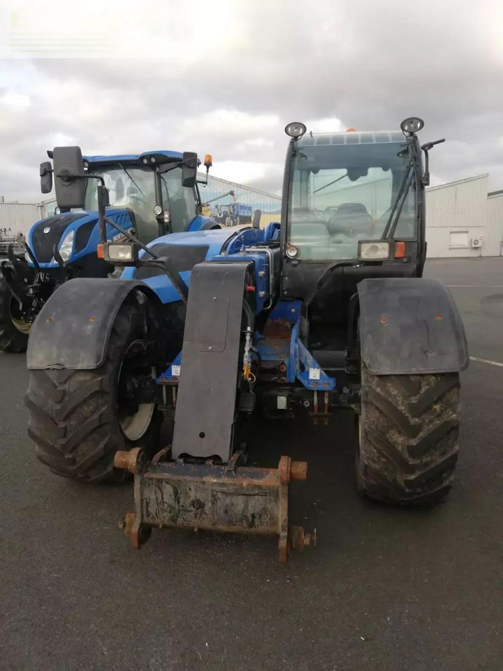 New Holland lm6.32 - Manipulador telescópico: foto 1 New Holland lm6.32 - Manipulador telescópico: foto 1