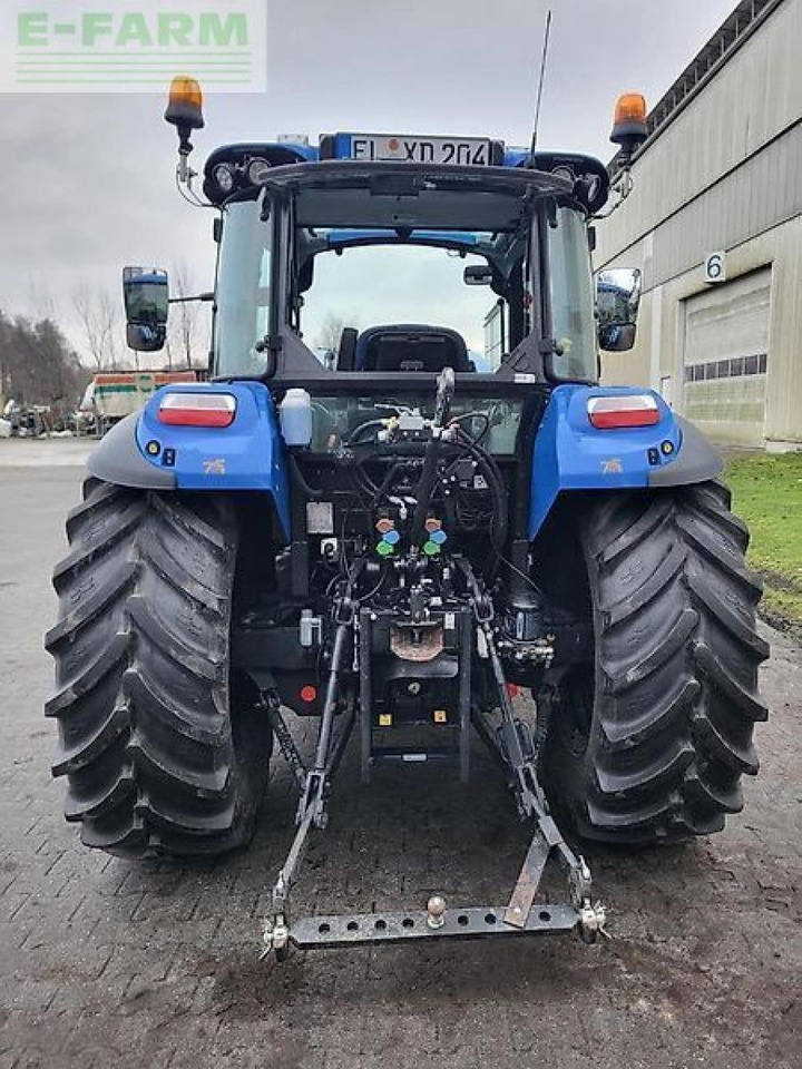 New Holland new holland t5.110 d-kabine – erstzulassung 04/2023 – 900 betriebsstunden! - Tractor: foto 4 New Holland new holland t5.110 d-kabine – erstzulassung 04/2023 – 900 betriebsstunden! - Tractor: foto 4
