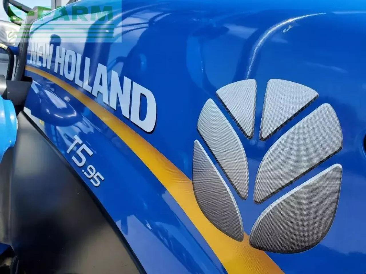 New Holland t 5.95 - Tractor: foto 4 New Holland t 5.95 - Tractor: foto 4