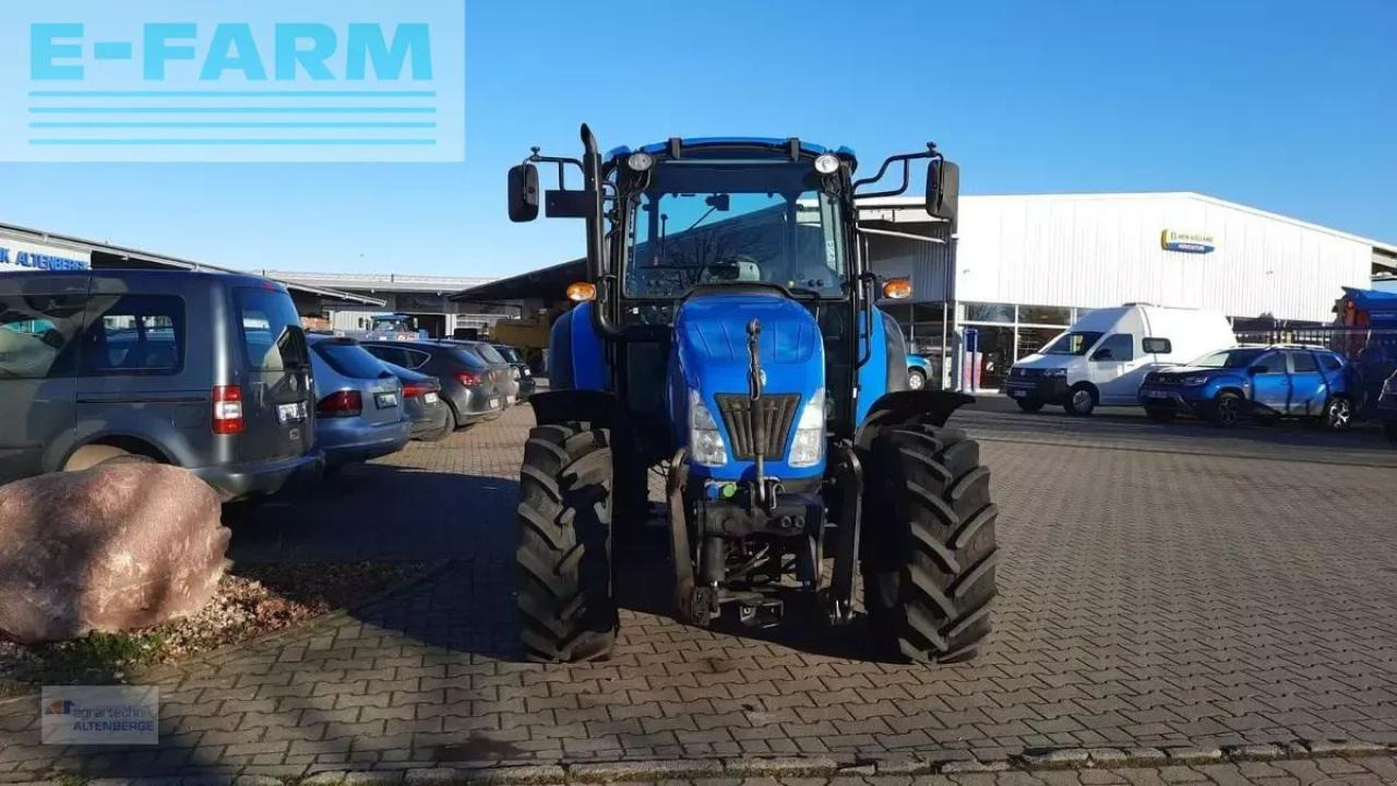 New Holland t4.55 powerstar Powerstar - Tractor: foto 4 New Holland t4.55 powerstar Powerstar - Tractor: foto 4