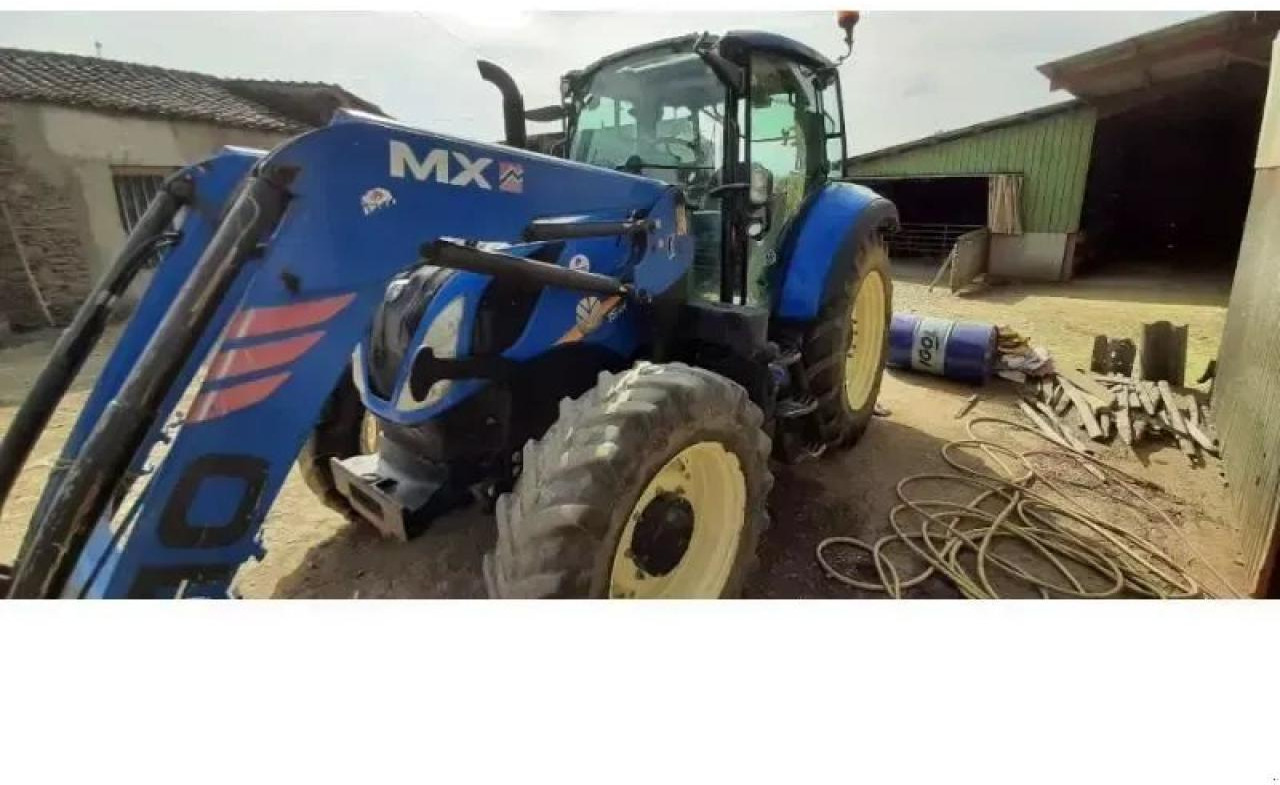 New Holland t5-100ec EC - Tractor: foto 1 New Holland t5-100ec EC - Tractor: foto 1