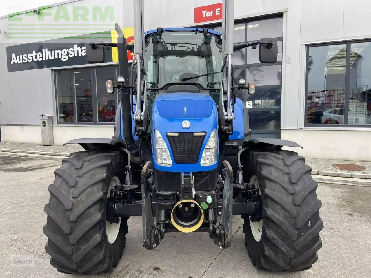 New Holland t5.105 electro command - Tractor: foto 3 New Holland t5.105 electro command - Tractor: foto 3