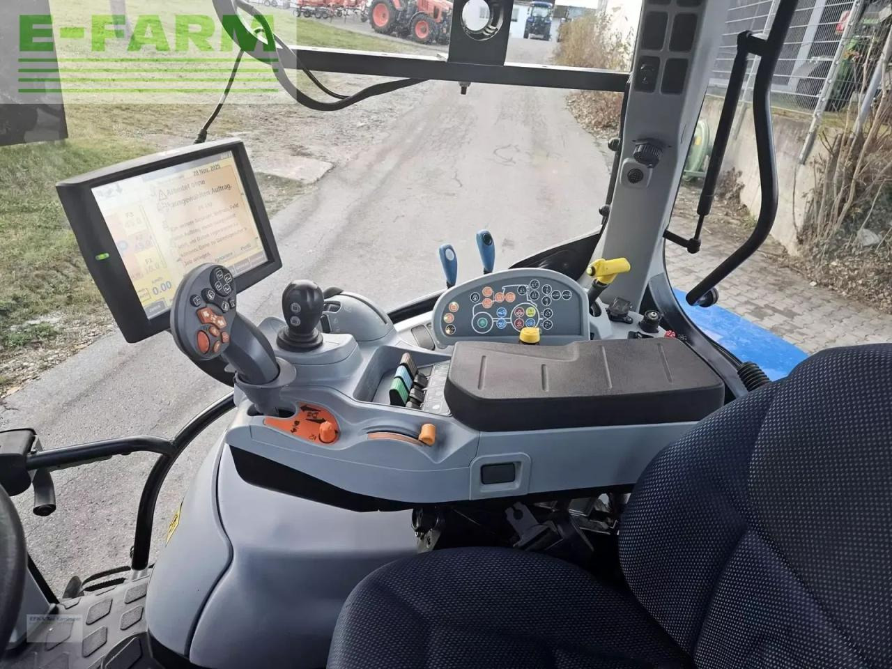 New Holland t5.120 auto command (stage v) - Tractor: foto 2 New Holland t5.120 auto command (stage v) - Tractor: foto 2