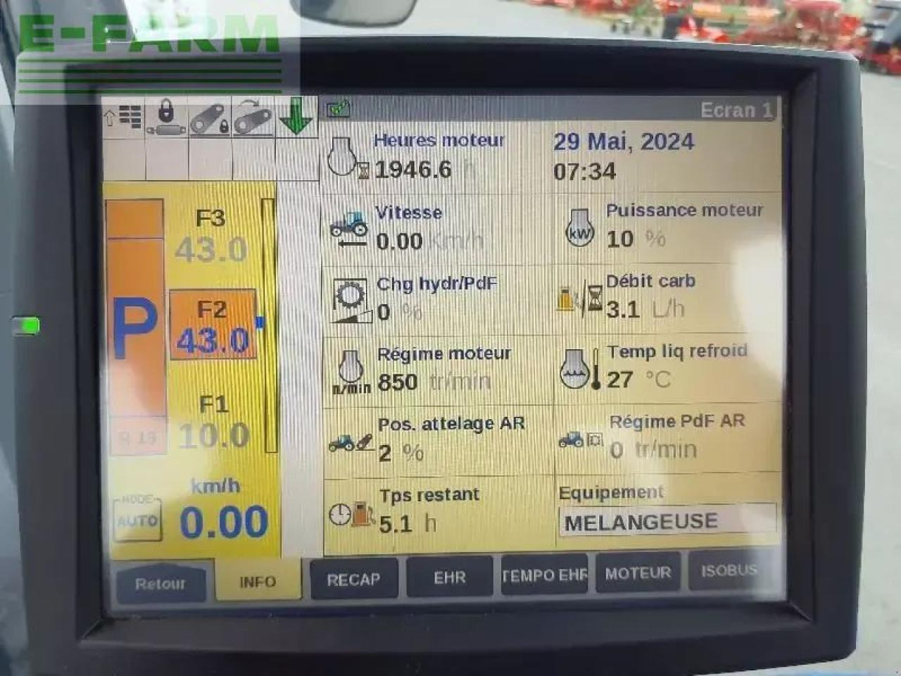 Tractor New Holland t5-130ac AC: foto 10 Tractor New Holland t5-130ac AC: foto 10