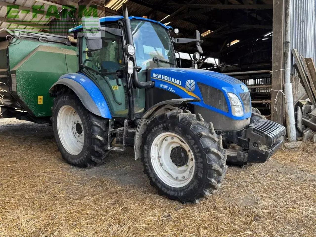 New Holland t5 85 - Tractor: foto 4 New Holland t5 85 - Tractor: foto 4