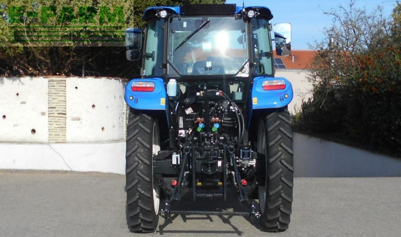 Tractor New Holland t5.90: foto 12