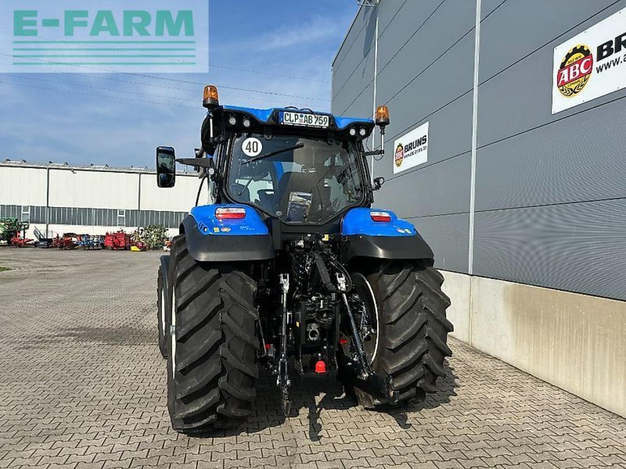 New Holland t6.145 autocommand my19 - Tractor: foto 5 New Holland t6.145 autocommand my19 - Tractor: foto 5