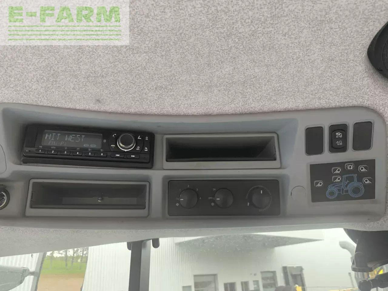 New Holland t6.145 dynamic command - Tractor: foto 4 New Holland t6.145 dynamic command - Tractor: foto 4