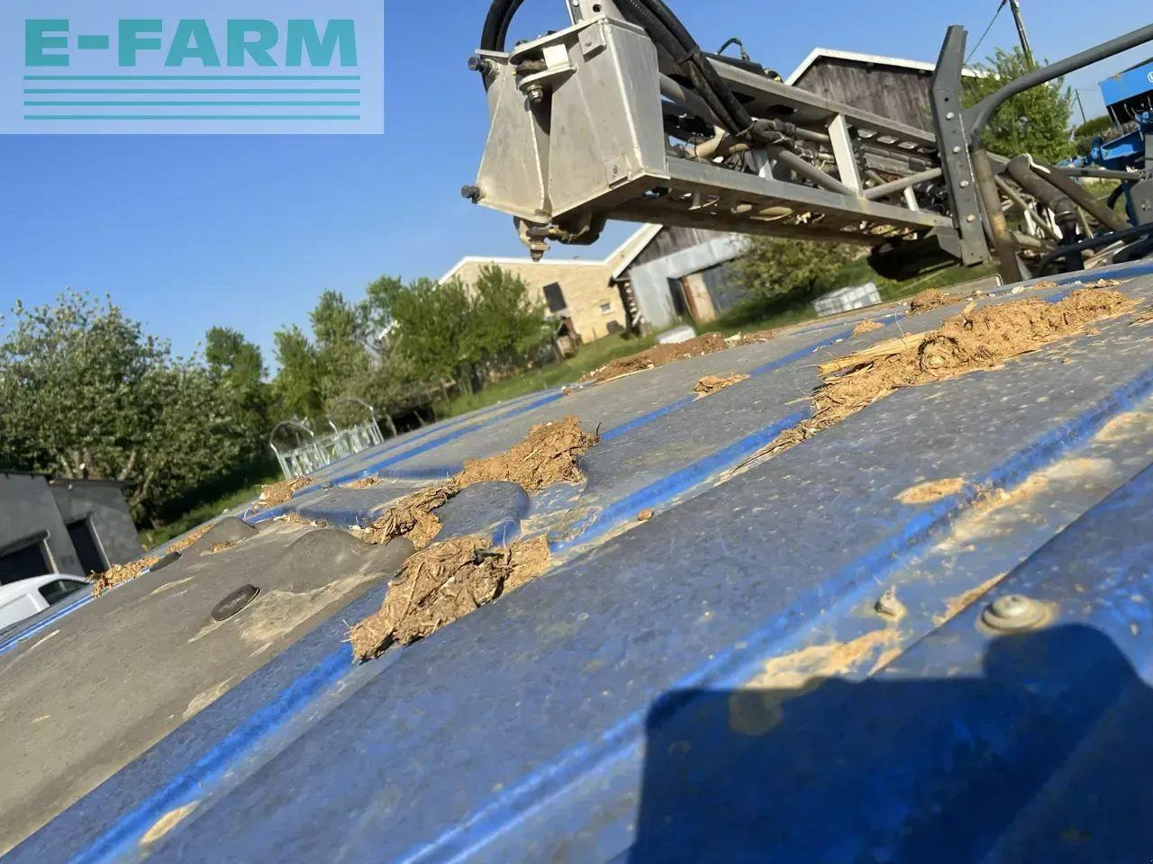 New Holland t6.165 ec - Tractor: foto 5 New Holland t6.165 ec - Tractor: foto 5