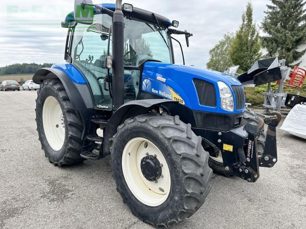 New Holland t6020 delta Delta - Tractor: foto 2 New Holland t6020 delta Delta - Tractor: foto 2