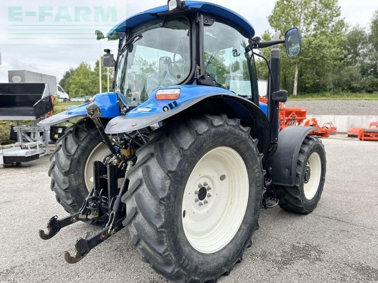 New Holland t6020 delta Delta - Tractor: foto 3 New Holland t6020 delta Delta - Tractor: foto 3